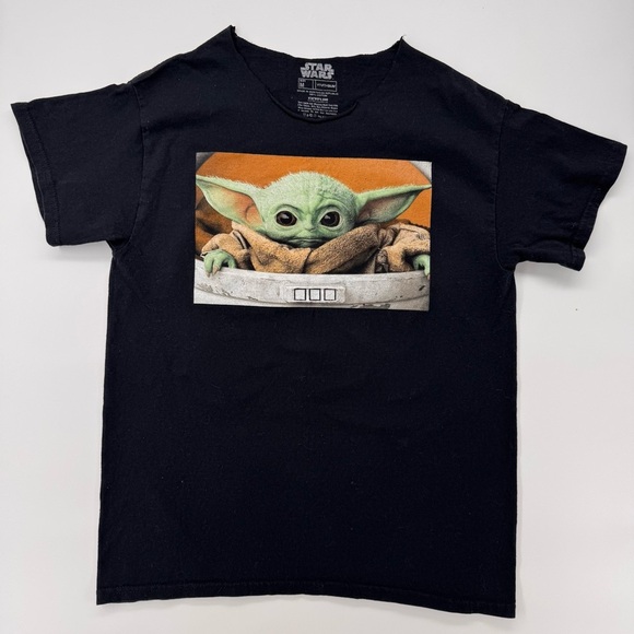 Other - Star Wars Baby Yoda Grogu Tshirt Sz Medium

collar cut off!